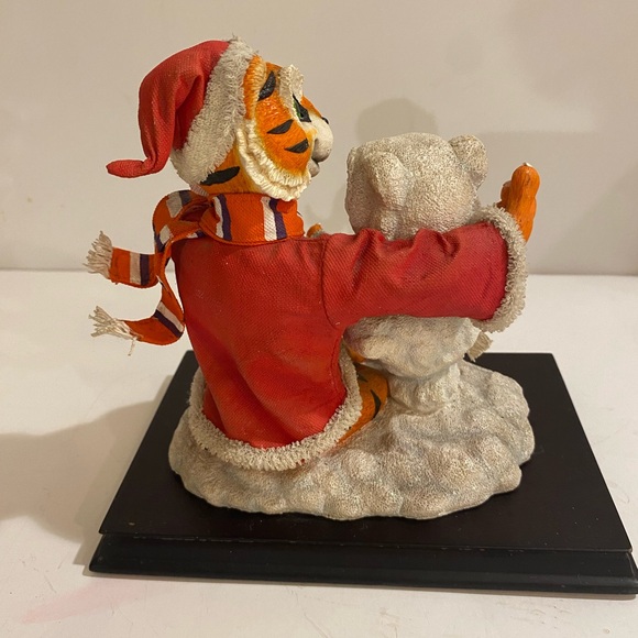 2002 Slavic Treasures “Mascot & Snowman” with Clothic Accents (DI) - Picture 11 of 13